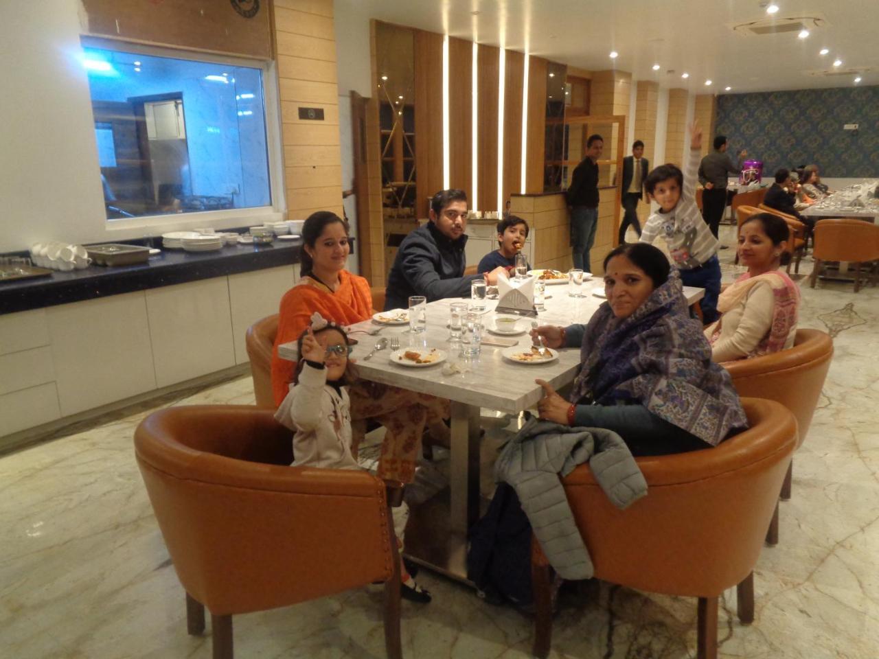 County Inn Vaishali Nagar, 斋浦尔 外观 照片